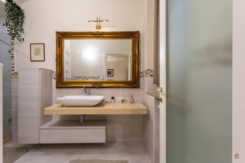 Arena-Center Luxury Apartment Верона Екстер'єр фото